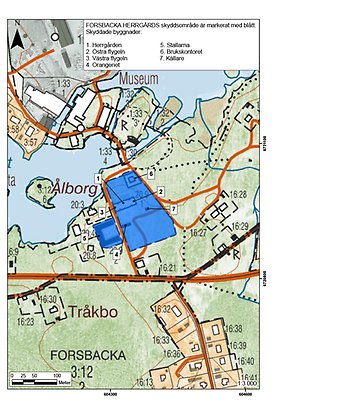 Karta över Forsbacka herrgård skyddsområde: herrgården, östra flygeln, västra flygeln, orangeriet, stallarna, brukskontoret, källare.