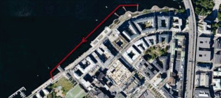 Kartbild på simsträcka 8, från första badpiren på Hornsbergs Strand utmed kajen och bort förbi badhus.