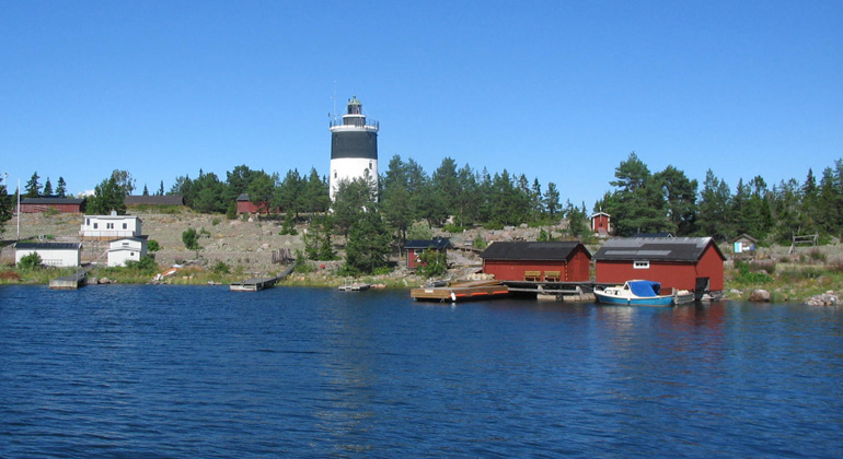 Fyrhamnen på ön Storjungfrun. Foto: Andreas Håberg, Söderhamns kommun
