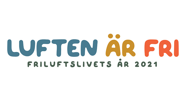 Logotyp för Luften är fri, friluftslivets år 2021. 
