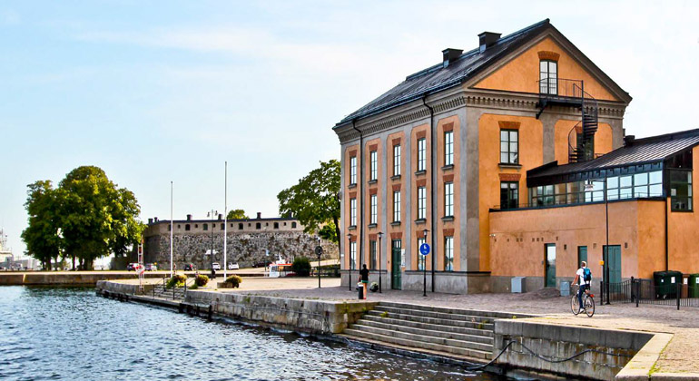 Hollströmska magasinet, Karlskrona
