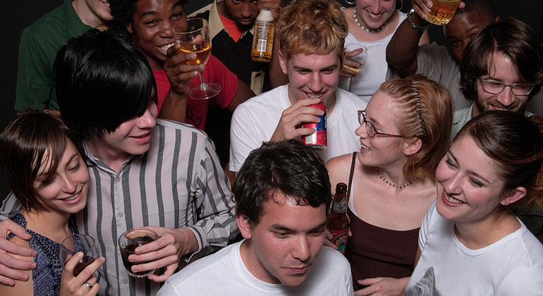 Ungdomar som dricker alkohol