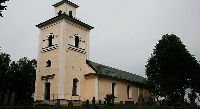 Tysslinge kyrka